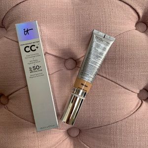 ⭐️NEW⭐️ It Cosmetics CC+ Cream in Medium